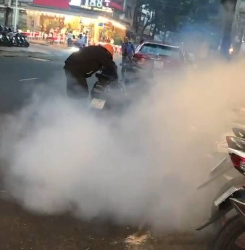 Ngăn trò bẩn trong cạnh tranh buôn bán - Ảnh 1. Ngăn trò bẩn trong cạnh tranh buôn bán - Ảnh 1.