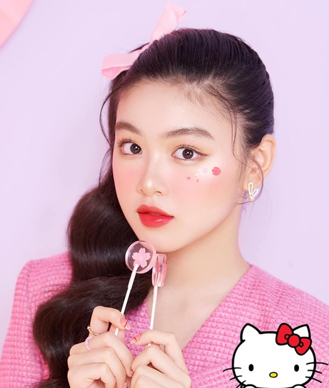 Lụi tim với nhan sắc xinh như mộng của Lọ Lem nhà Quyền Linh - Ảnh 3. Lụi tim với nhan sắc xinh như mộng của Lọ Lem nhà Quyền Linh - Ảnh 3.