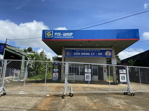 Doanh nghiệp xăng dầu nghỉ bán, Bộ Công Thương nói sẽ bổ sung chi phí vào giá ngày 11-10 - Ảnh 1. Doanh nghiệp xăng dầu nghỉ bán, Bộ Công Thương nói sẽ bổ sung chi phí vào giá ngày 11-10 - Ảnh 1.