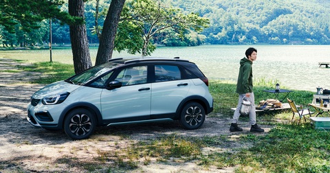 Honda Jazz 2023 ra mắt: Nâng công suất, thêm cấu hình thể thao - Ảnh 2. Honda Jazz 2023 ra mắt: Nâng công suất, thêm cấu hình thể thao - Ảnh 2.