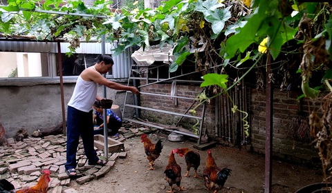 Tiếp thêm hy vọng cho bệnh nhân ung thư - Ảnh 1. Tiếp thêm hy vọng cho bệnh nhân ung thư - Ảnh 1.