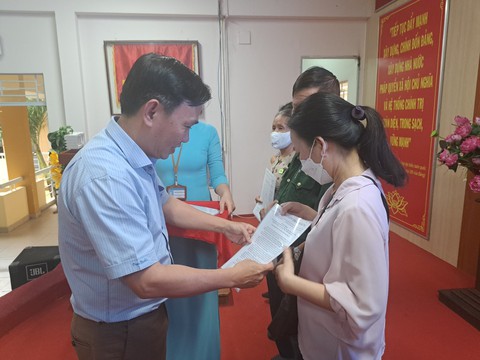 TP Thủ Đức bố trí tái định cư cho 13 hộ dân trong dự án Khu công nghệ cao - Ảnh 1. TP Thủ Đức bố trí tái định cư cho 13 hộ dân trong dự án Khu công nghệ cao - Ảnh 1.