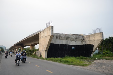 Dự án xây dựng, mở rộng quốc lộ 50 cần được gỡ nút thắt cổ chai - Ảnh 1. Dự án xây dựng, mở rộng quốc lộ 50 cần được gỡ nút thắt cổ chai - Ảnh 1.