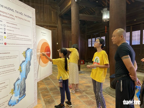 Nghe bia tiến sĩ sống dậy kể chuyện sử dụng người tài - Ảnh 3. Nghe bia tiến sĩ sống dậy kể chuyện sử dụng người tài - Ảnh 3.