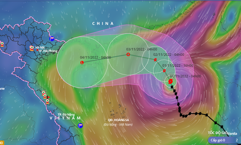 Bão số 7 đang ở giai đoạn mạnh nhất, cách Hoàng Sa 570km - Ảnh 1. Bão số 7 đang ở giai đoạn mạnh nhất, cách Hoàng Sa 570km - Ảnh 1.