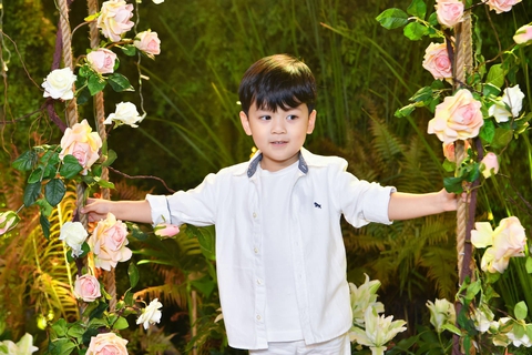 Đàm Vĩnh Hưng tiết lộ danh tính nhân vật ‘coi mình không ra gì’ - Ảnh 3. Đàm Vĩnh Hưng tiết lộ danh tính nhân vật ‘coi mình không ra gì’ - Ảnh 3.