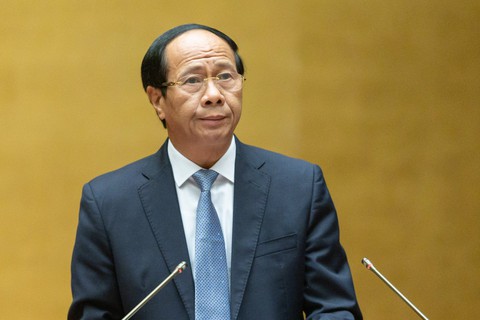 Phó thủ tướng Lê Văn Thành trình Quốc hội dự án Luật đất đai sửa đổi - Ảnh 1. Phó thủ tướng Lê Văn Thành trình Quốc hội dự án Luật đất đai sửa đổi - Ảnh 1.