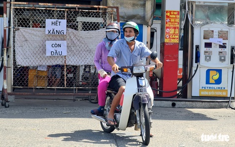 Giao xăng dầu về một mối quản lý - Ảnh 1. Giao xăng dầu về một mối quản lý - Ảnh 1.