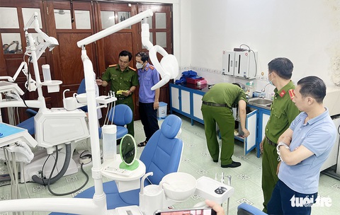 Bắt giám đốc sử dụng bằng bác sĩ giả để làm... răng công nghệ cao - Ảnh 2. Bắt giám đốc sử dụng bằng bác sĩ giả để làm... răng công nghệ cao - Ảnh 2.
