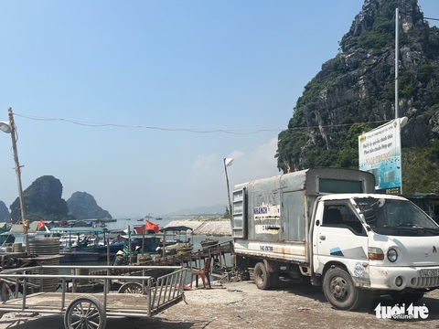Sẽ kiên quyết di dời bến cảng không phép khiến Vân Đồn khó gỡ ‘thẻ vàng’ thủy sản - Ảnh 1. Sẽ kiên quyết di dời bến cảng không phép khiến Vân Đồn khó gỡ ‘thẻ vàng’ thủy sản - Ảnh 1.
