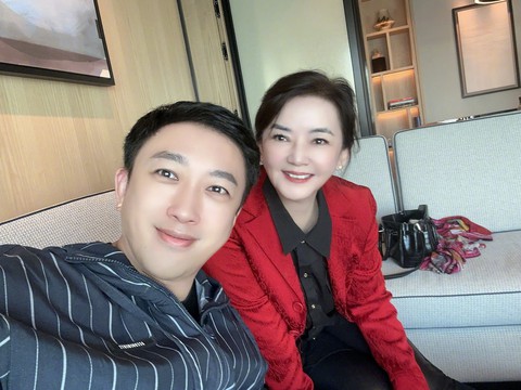 Nhan sắc Xa Thi Mạn được ví như nữ thần, đại diện cho vẻ đẹp thịnh vượng - Ảnh 1. Nhan sắc Xa Thi Mạn được ví như nữ thần, đại diện cho vẻ đẹp thịnh vượng - Ảnh 1.