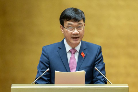 Quốc hội bàn việc Ngân hàng Nhà nước can thiệp sớm trong trường hợp rút tiền hàng loạt- Ảnh 1. Chủ nhiệm Ủy ban Kinh tế Vũ Hồng Thanh - Ảnh: Quochoi.vn