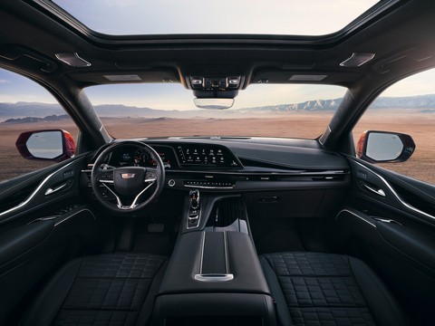 Nhà báo đổ nhầm xăng vào Cadillac Escalade chạy dầu, đi 400km không phát hiện ra - Ảnh 3. Nhà báo đổ nhầm xăng vào Cadillac Escalade chạy dầu, đi 400km không phát hiện ra - Ảnh 3.