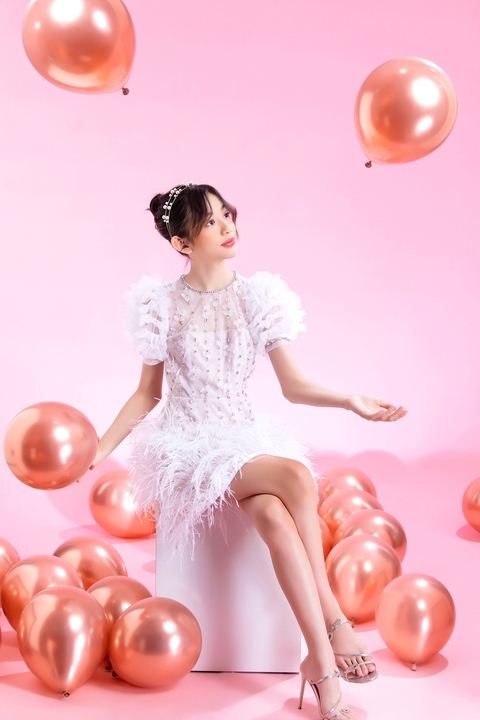 Hoa hậu Ngọc Diễm tiết lộ thú vị về cô con gái 12 tuổi Chiko - Ảnh 6. Hoa hậu Ngọc Diễm tiết lộ thú vị về cô con gái 12 tuổi Chiko - Ảnh 6.