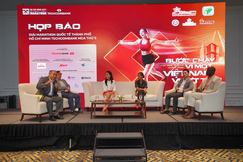 14.000 vận động viên dự Giải marathon quốc tế TP.HCM 2022 - Ảnh 1. 14.000 vận động viên dự Giải marathon quốc tế TP.HCM 2022 - Ảnh 1.