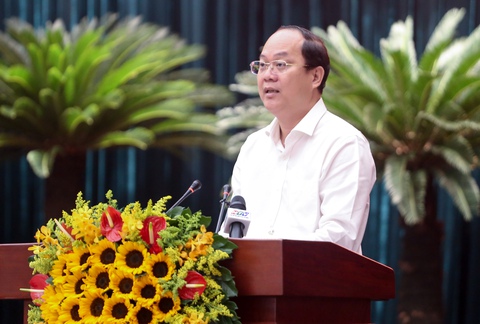 Cứ ba kiến nghị, khiếu nại ở TP.HCM thì hai là chuyện đất đai - Ảnh 2. Cứ ba kiến nghị, khiếu nại ở TP.HCM thì hai là chuyện đất đai - Ảnh 2.