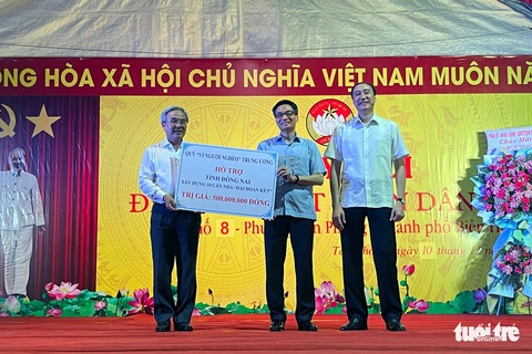 Đại dịch là thời gian những giá trị tốt đẹp nhất của người dân Việt Nam được khơi dậy - Ảnh 3. Đại dịch là thời gian những giá trị tốt đẹp nhất của người dân Việt Nam được khơi dậy - Ảnh 3.