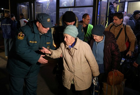 Ukraine lo Kherson sẽ là ‘thành phố chết’ sau khi Nga rút - Ảnh 1. Ukraine lo Kherson sẽ là ‘thành phố chết’ sau khi Nga rút - Ảnh 1.