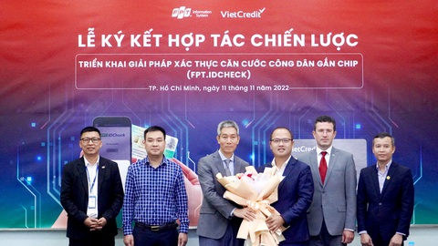 VietCredit hợp tác với FPT IS để giúp khách hàng được bảo vệ dữ liệu bằng hệ thống an ninh đa lớp - Ảnh 1. VietCredit hợp tác với FPT IS để giúp khách hàng được bảo vệ dữ liệu bằng hệ thống an ninh đa lớp - Ảnh 1.
