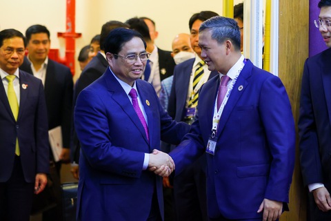 Thủ tướng tiếp Đại tướng Hun Manet: Mong muốn tăng cường giao lưu thanh niên, lãnh đạo trẻ hai nước - Ảnh 2. Thủ tướng tiếp Đại tướng Hun Manet: Mong muốn tăng cường giao lưu thanh niên, lãnh đạo trẻ hai nước - Ảnh 2.