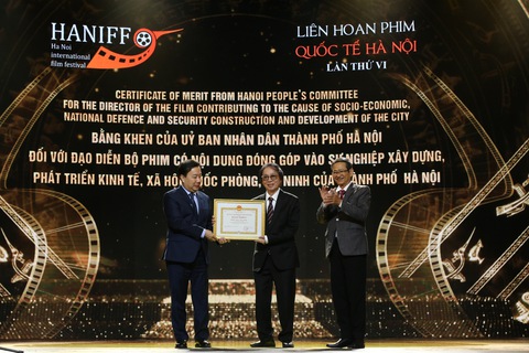 Liên hoan phim quốc tế Hà Nội lần 6: Paloma của Brazil giành giải phim dài xuất sắc nhất - Ảnh 5. Liên hoan phim quốc tế Hà Nội lần 6: Paloma của Brazil giành giải phim dài xuất sắc nhất - Ảnh 5.