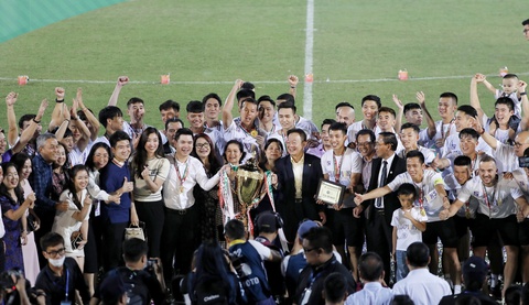 HLV Chun Jae Ho: Nếu không phải tôi, CLB Hà Nội sẽ gặp nhiều khó khăn để vô địch V-League 2022 - Ảnh 2. HLV Chun Jae Ho: Nếu không phải tôi, CLB Hà Nội sẽ gặp nhiều khó khăn để vô địch V-League 2022 - Ảnh 2.