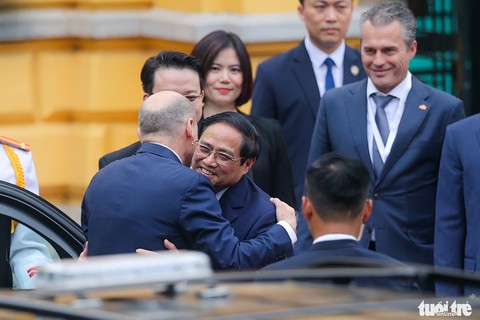 Thủ tướng Phạm Minh Chính đón và hội đàm với Thủ tướng Đức Olaf Scholz - Ảnh 2. Thủ tướng Phạm Minh Chính đón và hội đàm với Thủ tướng Đức Olaf Scholz - Ảnh 2.