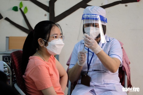 Tin sáng 13-11: Người già mắc trên ba bệnh cùng lúc; Trái cây được giá - Ảnh 7. Tin sáng 13-11: Người già mắc trên ba bệnh cùng lúc; Trái cây được giá - Ảnh 7.