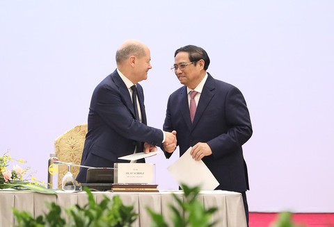 Thủ tướng: Hợp tác đầu tư - thương mại sẽ tiếp tục là trụ cột quan trọng trong quan hệ Việt - Đức - Ảnh 1. Thủ tướng: Hợp tác đầu tư - thương mại sẽ tiếp tục là trụ cột quan trọng trong quan hệ Việt - Đức - Ảnh 1.