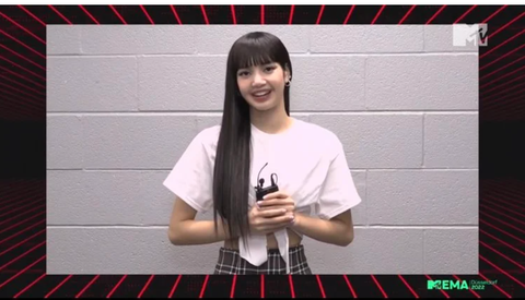 BLACKPINK trở thành nhóm nhạc nữ Kpop đầu tiên giành được 2 giải thưởng MTV EMAs - Ảnh 2. BLACKPINK trở thành nhóm nhạc nữ Kpop đầu tiên giành được 2 giải thưởng MTV EMAs - Ảnh 2.