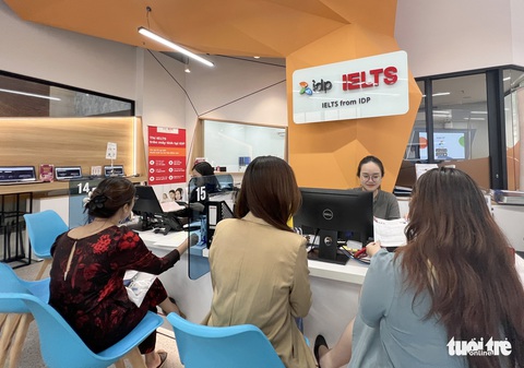 IDP đã nộp lại hồ sơ tổ chức thi IELTS cho Bộ GD-ĐT - Ảnh 1. IDP đã nộp lại hồ sơ tổ chức thi IELTS cho Bộ GD-ĐT - Ảnh 1.