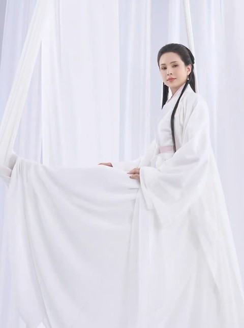 ‘Tiểu Long Nữ’ Lý Nhược Đồng có thực sự đẹp như trong truyền thuyết? - Ảnh 3. ‘Tiểu Long Nữ’ Lý Nhược Đồng có thực sự đẹp như trong truyền thuyết? - Ảnh 3.