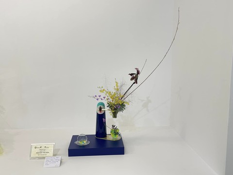 Ngắm những tác phẩm Ikebana Việt Nam lần đầu dự triển lãm tại Nhật Bản - Ảnh 4. Ngắm những tác phẩm Ikebana Việt Nam lần đầu dự triển lãm tại Nhật Bản - Ảnh 4.