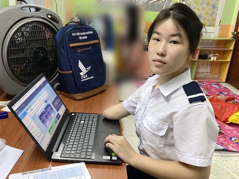 Bông hoa núi rừng Tây Bắc khuyết mà tròn đầy - Ảnh 2. Bông hoa núi rừng Tây Bắc khuyết mà tròn đầy - Ảnh 2.