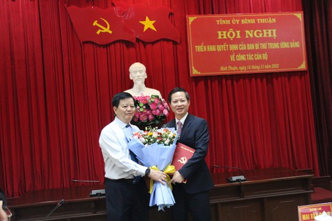 Ông Đoàn Anh Dũng làm phó bí thư Tỉnh ủy Bình Thuận - Ảnh 1. Ông Đoàn Anh Dũng làm phó bí thư Tỉnh ủy Bình Thuận - Ảnh 1.