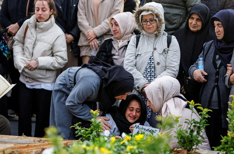 Nữ nghi can đánh bom ở Istanbul là người Syria - Ảnh 1. Nữ nghi can đánh bom ở Istanbul là người Syria - Ảnh 1.