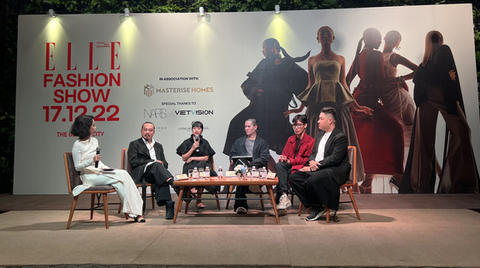Elle Fashion Show 2022: Sàn diễn thời trang dài 130 mét - Ảnh 1. Elle Fashion Show 2022: Sàn diễn thời trang dài 130 mét - Ảnh 1.