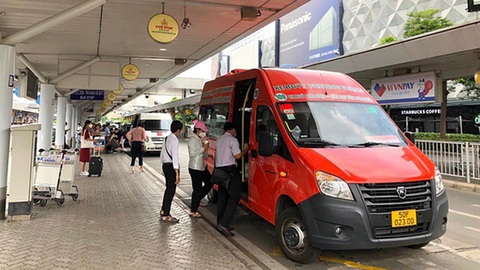 Đề xuất thí điểm thêm 17 tuyến buýt kết nối vào sân bay Tân Sơn Nhất - Ảnh 1. Đề xuất thí điểm thêm 17 tuyến buýt kết nối vào sân bay Tân Sơn Nhất - Ảnh 1.