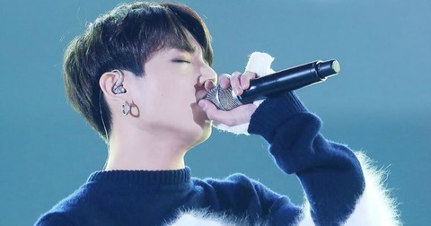 Ca sĩ BTS Jungkook sẽ biểu diễn tại Lễ khai mạc World Cup 2022 - Ảnh 1. Ca sĩ BTS Jungkook sẽ biểu diễn tại Lễ khai mạc World Cup 2022 - Ảnh 1.