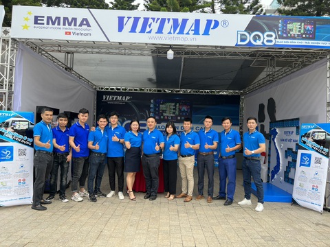 VIETMAP DQ8 đạt giải 3 hạng mục SQ M-OEM tại EMMA miền Bắc 2022 - Ảnh 1. VIETMAP DQ8 đạt giải 3 hạng mục SQ M-OEM tại EMMA miền Bắc 2022 - Ảnh 1.