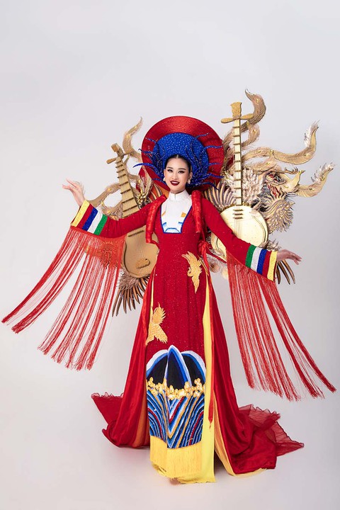 Ấn tượng với trang phục Nhã nhạc của Nguyễn Nga tại Miss Tourism International - Ảnh 1. Ấn tượng với trang phục Nhã nhạc của Nguyễn Nga tại Miss Tourism International - Ảnh 1.
