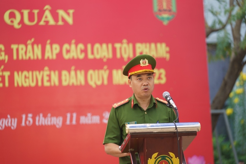 Công an TP.HCM ra quân trấn áp tội phạm thời gian diễn ra World Cup, Tết Nguyên đán - Ảnh 4. Công an TP.HCM ra quân trấn áp tội phạm thời gian diễn ra World Cup, Tết Nguyên đán - Ảnh 4.