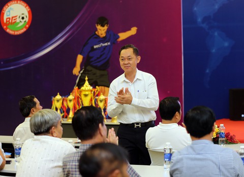 Chủ tịch CLB B.Bình Dương: Đào Tấn Lộc không hề đi nghĩa vụ quân sự - Ảnh 2. Chủ tịch CLB B.Bình Dương: Đào Tấn Lộc không hề đi nghĩa vụ quân sự - Ảnh 2.