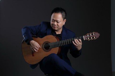 Lê Hoàng Minh góp mặt tại Danang Guitar Concert 2022 - Ảnh 1. Lê Hoàng Minh góp mặt tại Danang Guitar Concert 2022 - Ảnh 1.