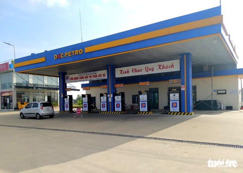 Hà Tĩnh: Nhiều cửa hàng tạm nghỉ bán vì... không có xăng dầu - Ảnh 1. Hà Tĩnh: Nhiều cửa hàng tạm nghỉ bán vì... không có xăng dầu - Ảnh 1.