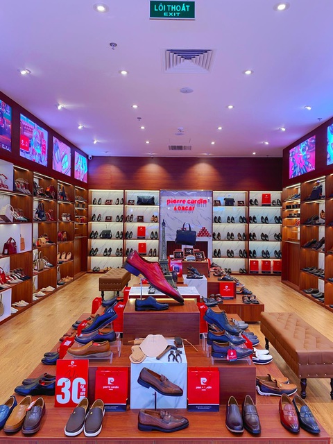 Pierre Cardin Shoes & Oscar Fashion khai trương đồng loạt trước thềm mua sắm cuối năm - Ảnh 2. Pierre Cardin Shoes & Oscar Fashion khai trương đồng loạt trước thềm mua sắm cuối năm - Ảnh 2.