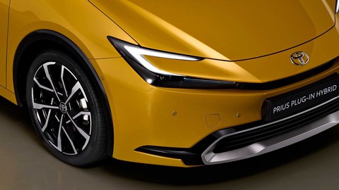Toyota Prius 2023 ra mắt: Không còn nhận ra là xe Toyota, khác biệt từ trong ra ngoài - Ảnh 8. Toyota Prius 2023 ra mắt: Không còn nhận ra là xe Toyota, khác biệt từ trong ra ngoài - Ảnh 8.