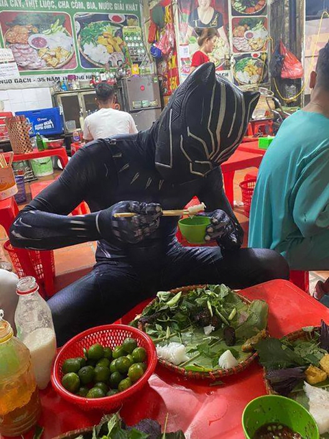 Ảnh vui 17-11: Dương Lâm cosplay Hiếu Thứ Hai nhưng lại sai sai thế nào! - Ảnh 5. Ảnh vui 17-11: Dương Lâm cosplay Hiếu Thứ Hai nhưng lại sai sai thế nào! - Ảnh 5.