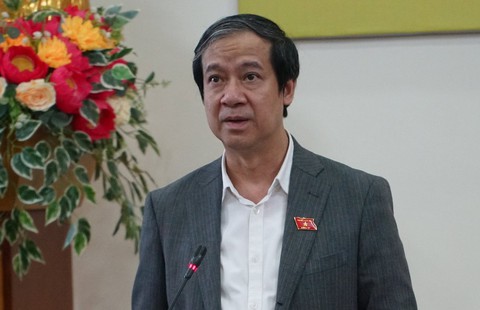Bộ trưởng Nguyễn Kim Sơn: Cố gắng tăng phụ cấp cho giáo viên từ 1-7-2023 - Ảnh 1. Bộ trưởng Nguyễn Kim Sơn: Cố gắng tăng phụ cấp cho giáo viên từ 1-7-2023 - Ảnh 1.