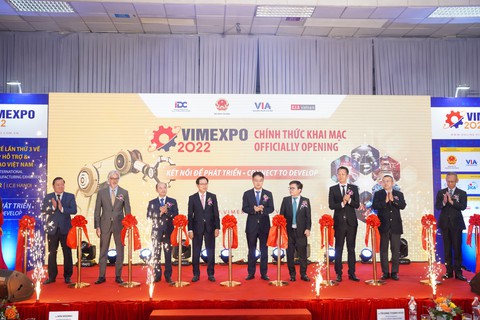 Đầu tư chuyển đổi số để sản xuất thông minh - Ảnh 2. Đầu tư chuyển đổi số để sản xuất thông minh - Ảnh 2.